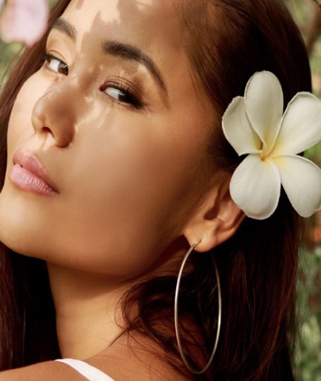 Hair Health, Hair Care Tips, Hair Fall Prevention, Hair Growth, Healthy Hair Habits, Hair Care Routine, Hair Loss Solutions, Scalp Care, Beauty Tips, Natural Remedies, Hair Maintenance, Self-Care, Beauty Blog, Haircare Knowledge, Lifestyle Tips